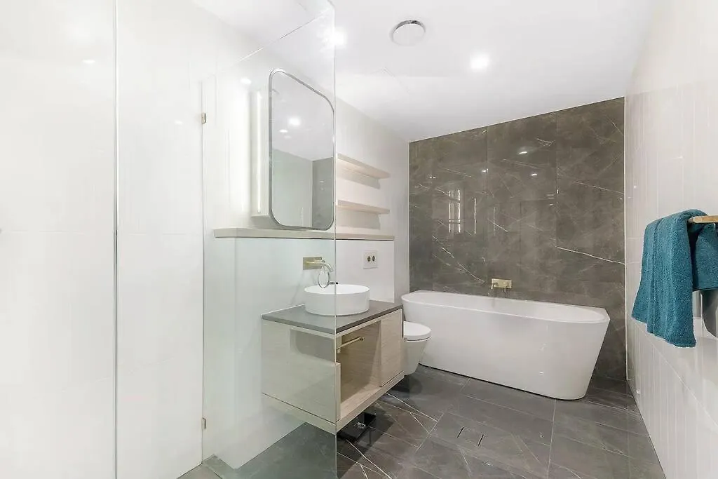 Skyhigh Suite With Ocean Views Gold Coast Apartment