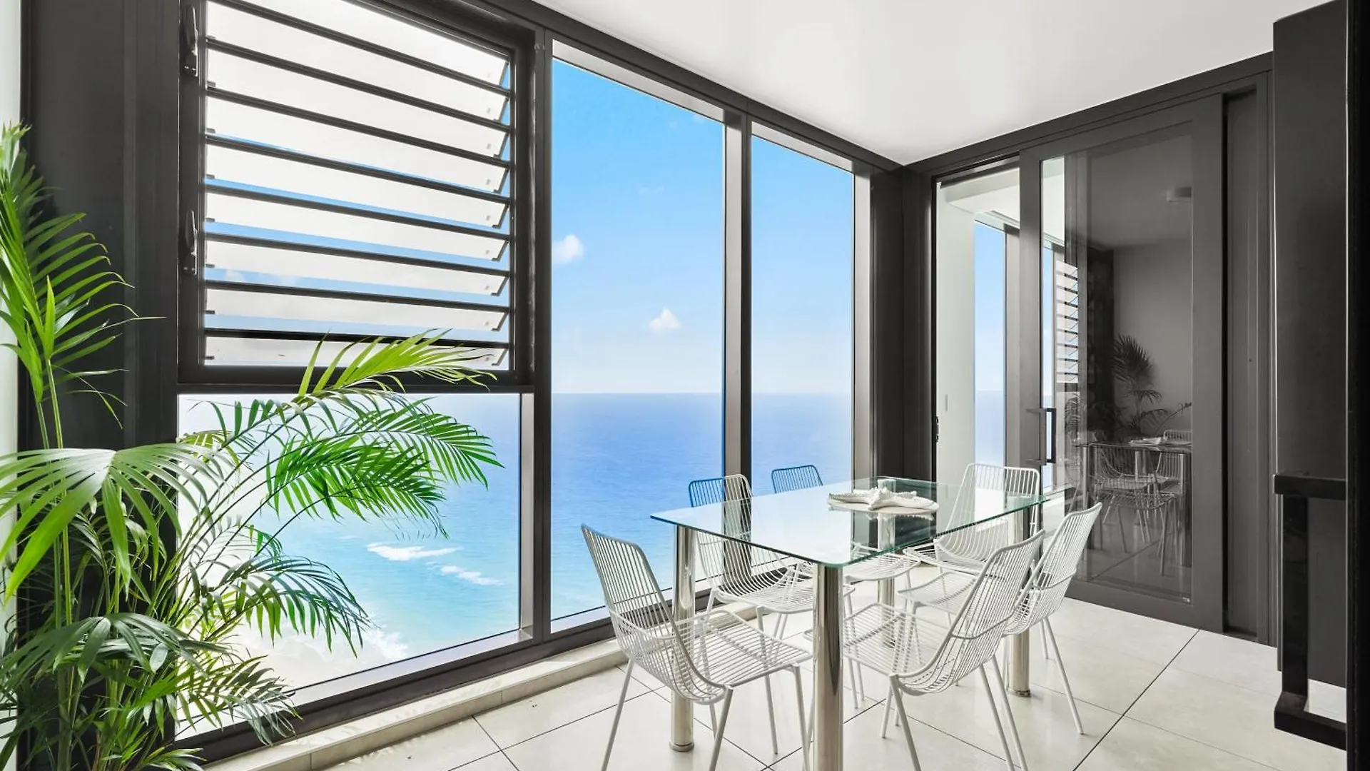 Skyhigh Suite With Ocean Views - Pet Friendly Gold Coast 0*,